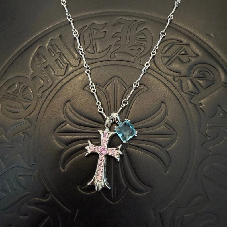 Chrxmx Hxxrts Necklaces DailyWear 295693