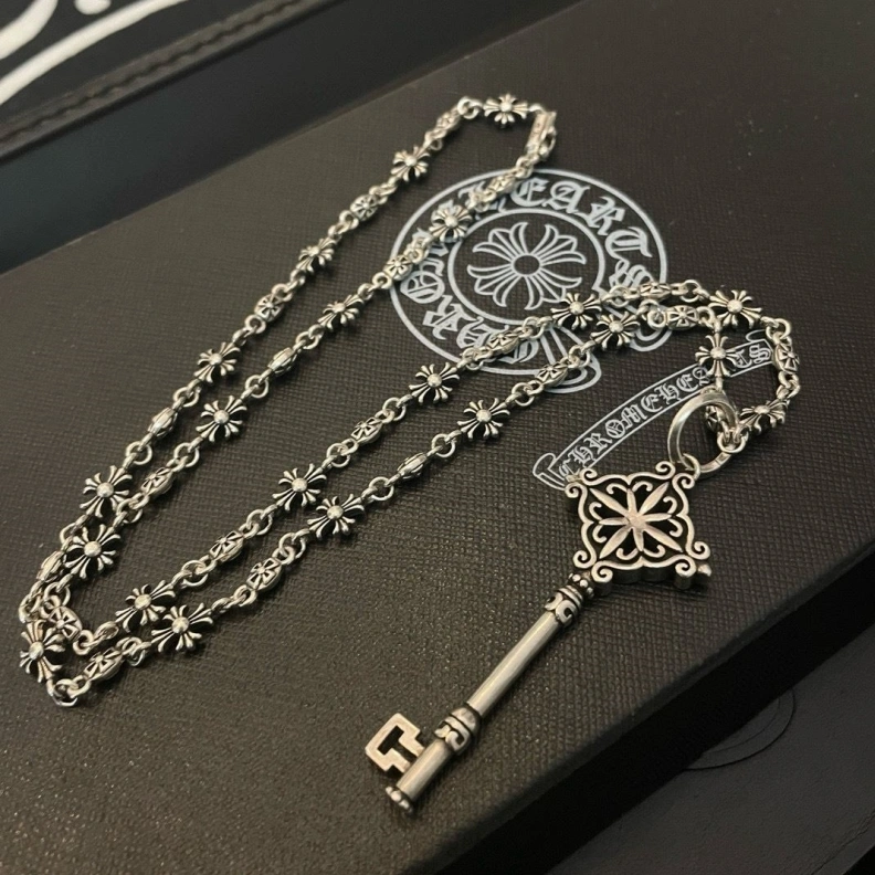 Elegant Chrxmx Hxxrts Necklaces 295691