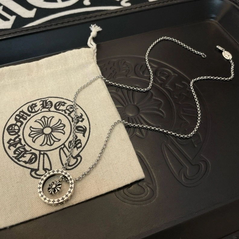 Chrxmx Hxxrts Necklaces UrbanStyle 295690