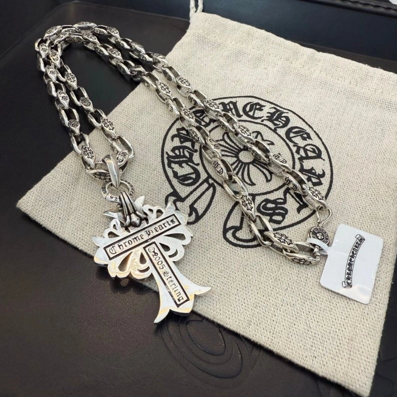 Chrxmx Hxxrts Necklaces Refined 295687