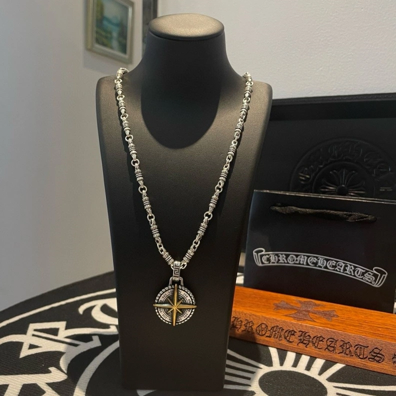Chrxmx Hxxrts Necklaces GoodFit 295685