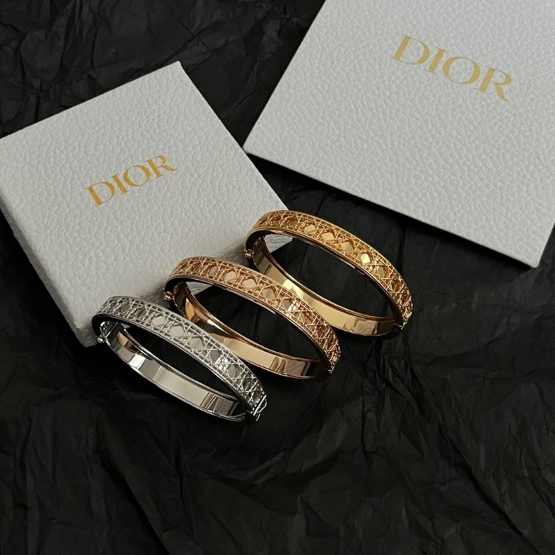 Compact Christian Dxxr Bracelets 293984
