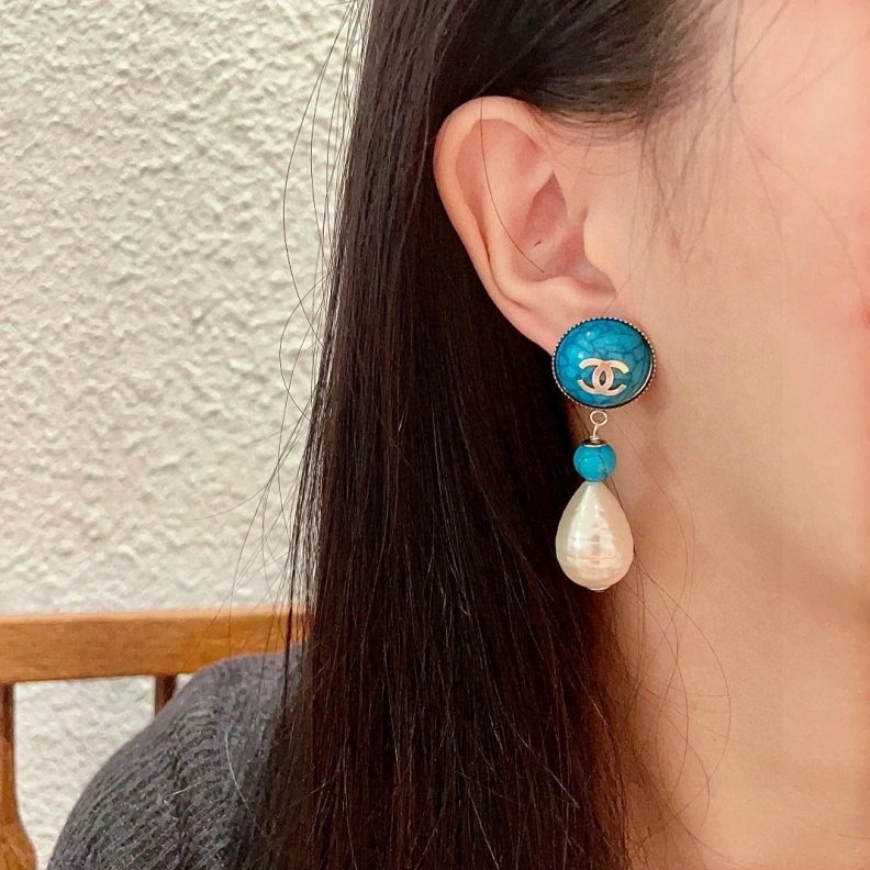 Soft Chxnxl Earrings 285122