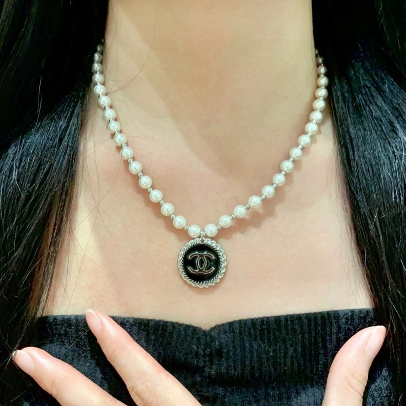 Efficient Chxnxl Necklaces 284798