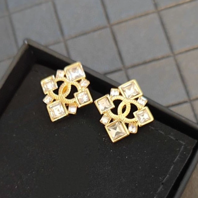 Reliable Chxnxl Earrings 285093