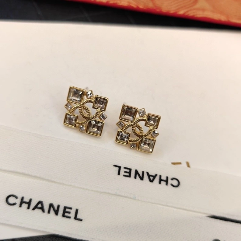 Reliable Chxnxl Earrings 285093