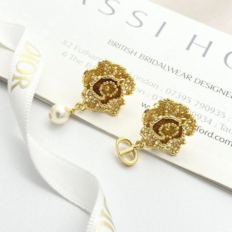 WellDesigned Christian Dxxr Earrings 293801