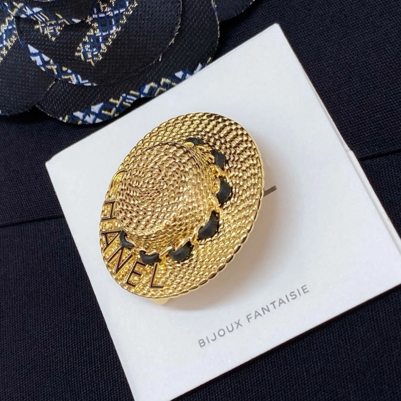 Chxnxl Brooches Refined 287842