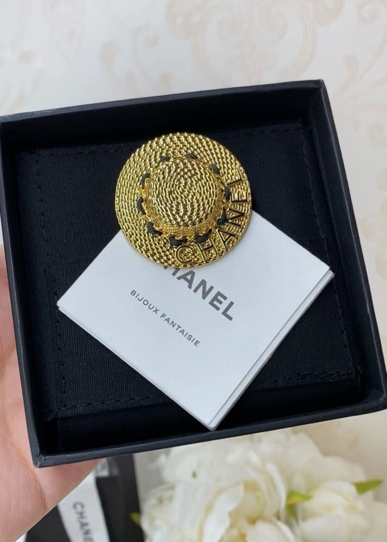 Chxnxl Brooches Refined 287842
