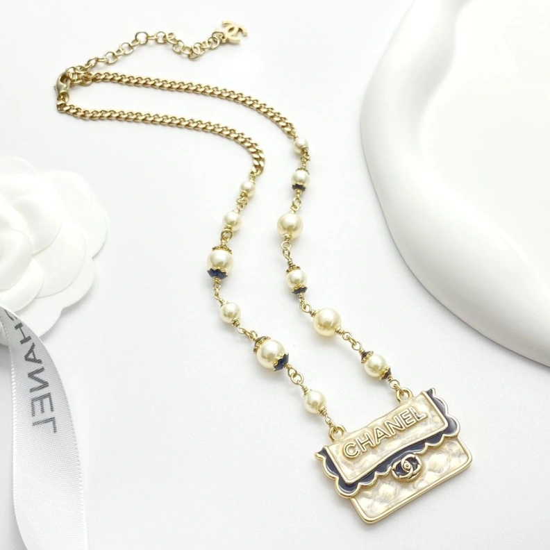 Chxnxl Necklaces Compact 284791