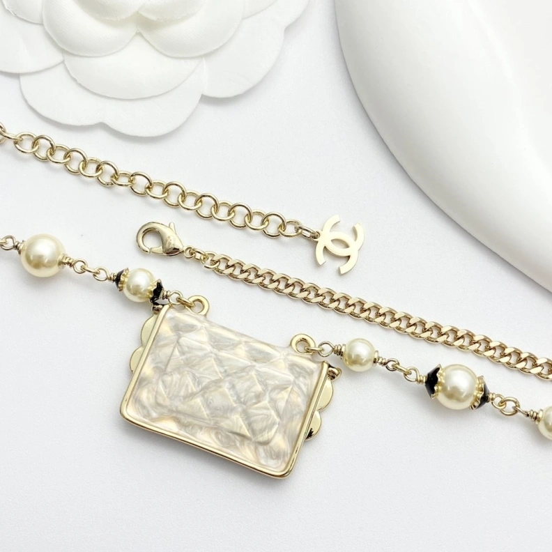 Chxnxl Necklaces Compact 284791
