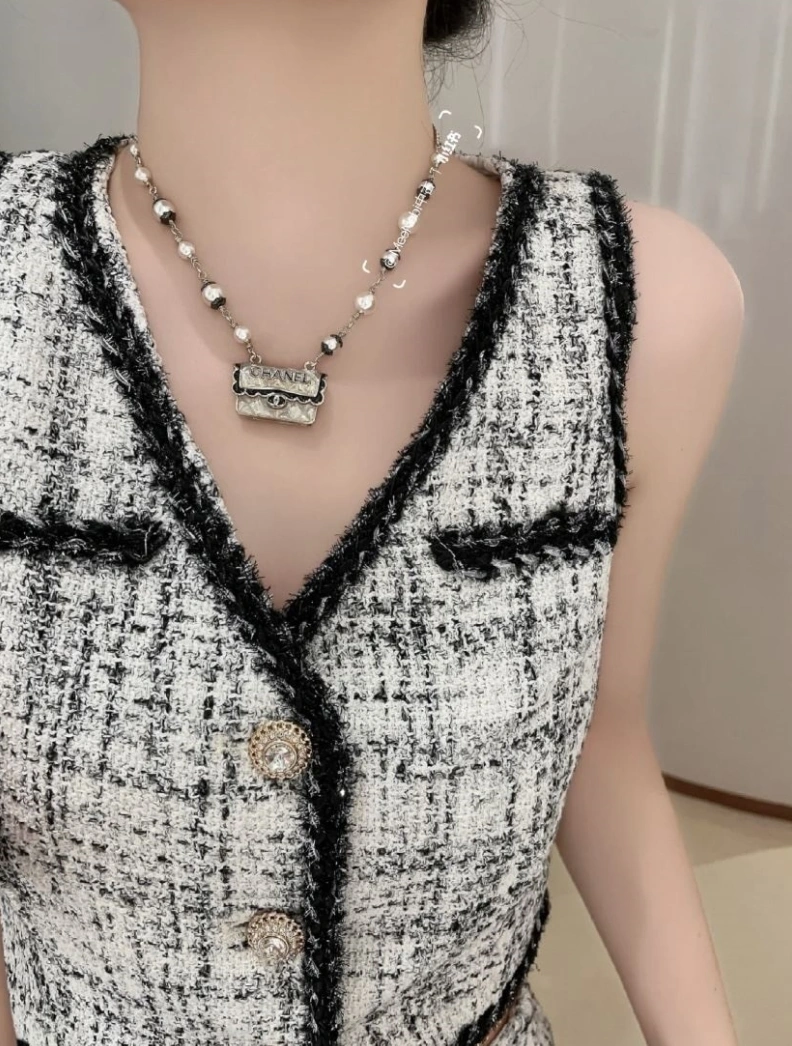 Chxnxl Necklaces Compact 284791