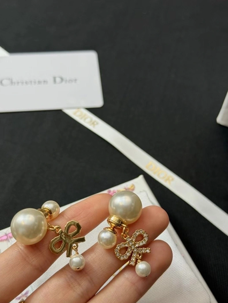 Christian Dxxr Earrings Breathable 293795