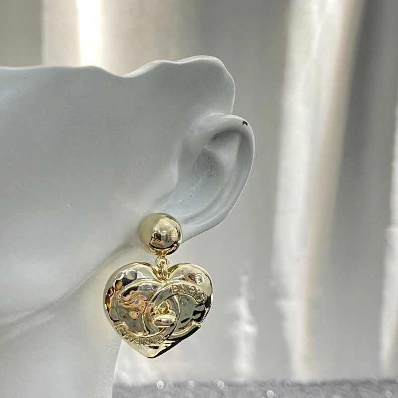 Trendsetting Chxnxl Earrings 287478