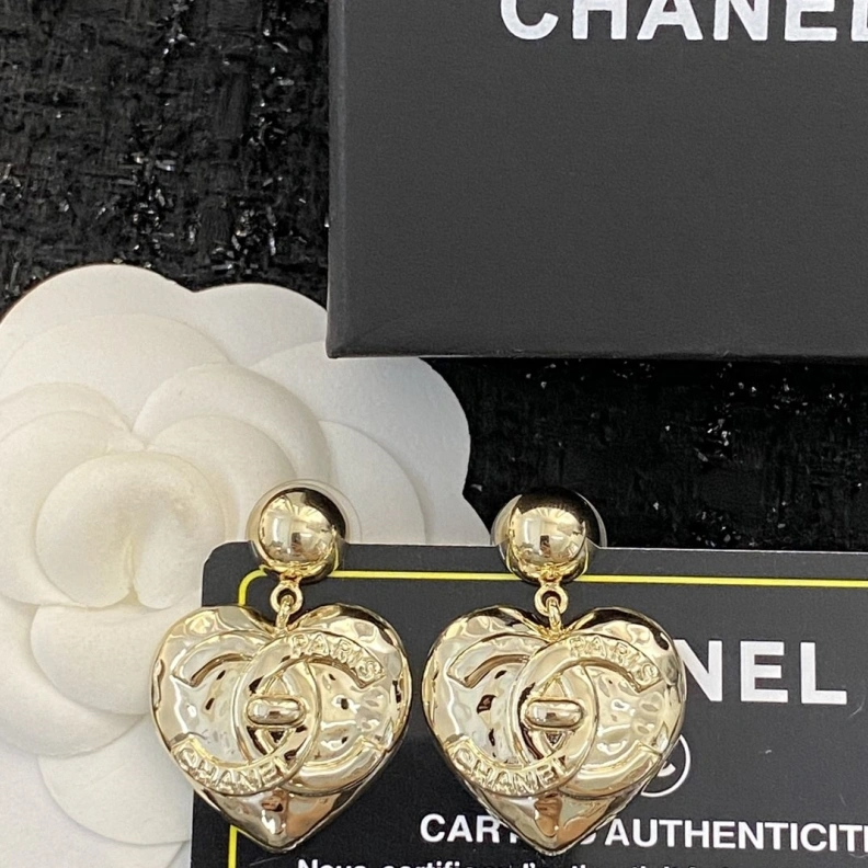 Trendsetting Chxnxl Earrings 287478