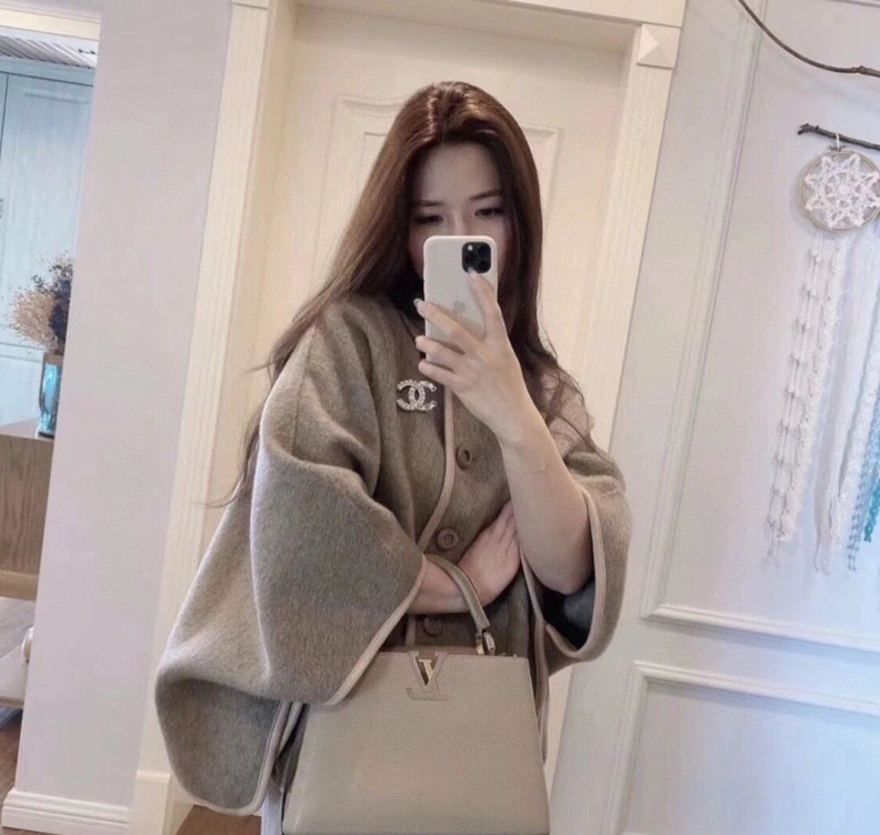 Timeless Chxnxl Brooches 287831