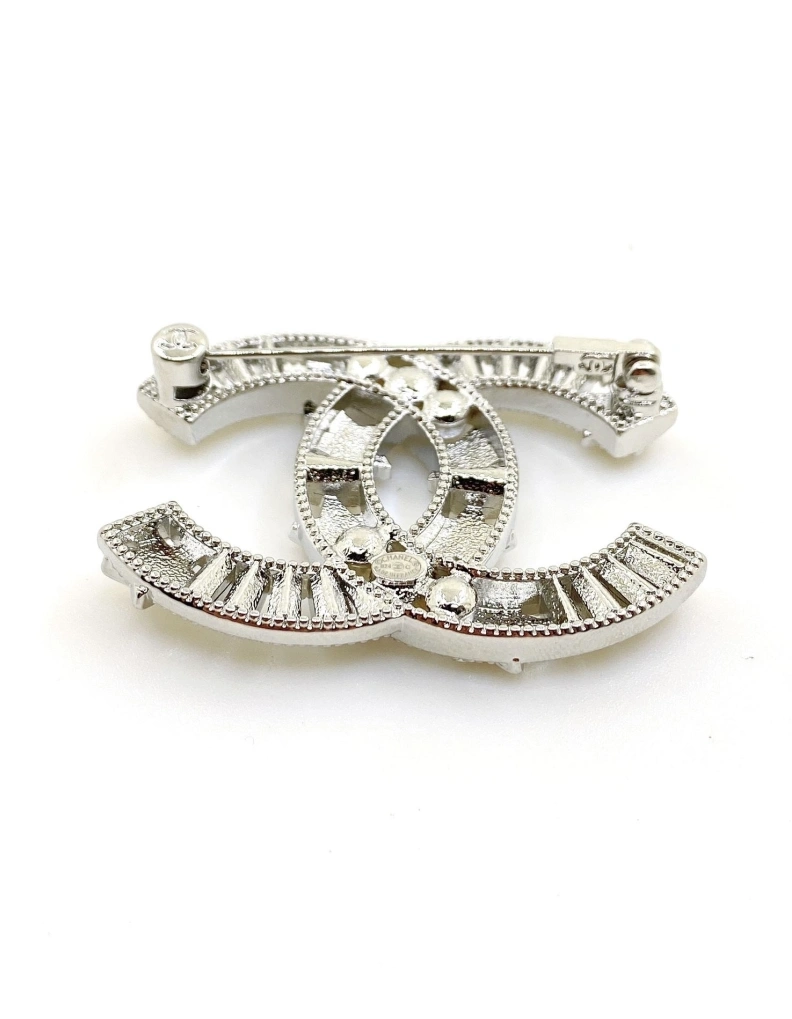 Timeless Chxnxl Brooches 287831