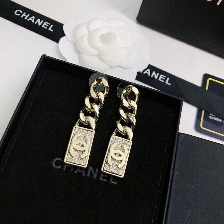 Chxnxl Earrings Sophisticated 287473