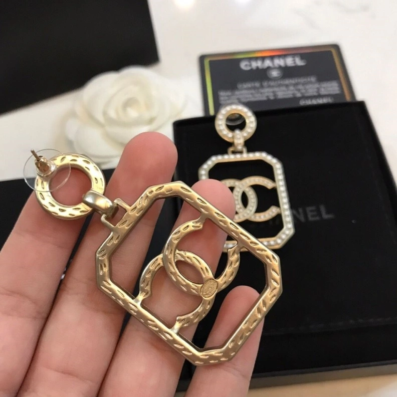 Cozy Chxnxl Earrings 287469
