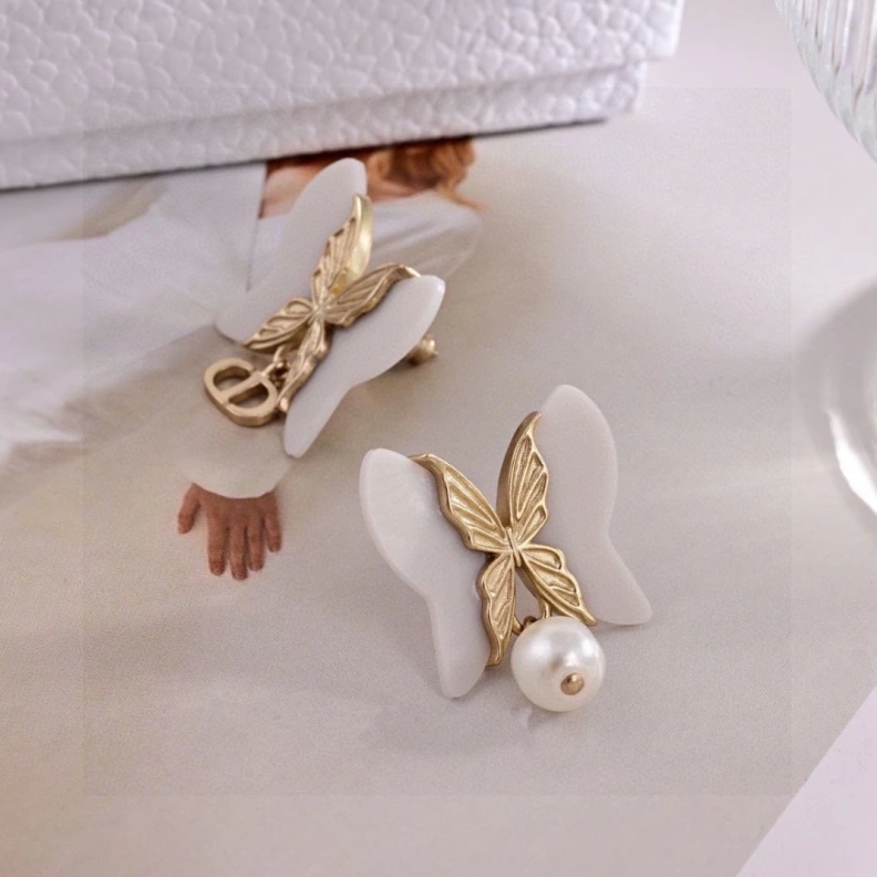 Modern Christian Dxxr Earrings 294535