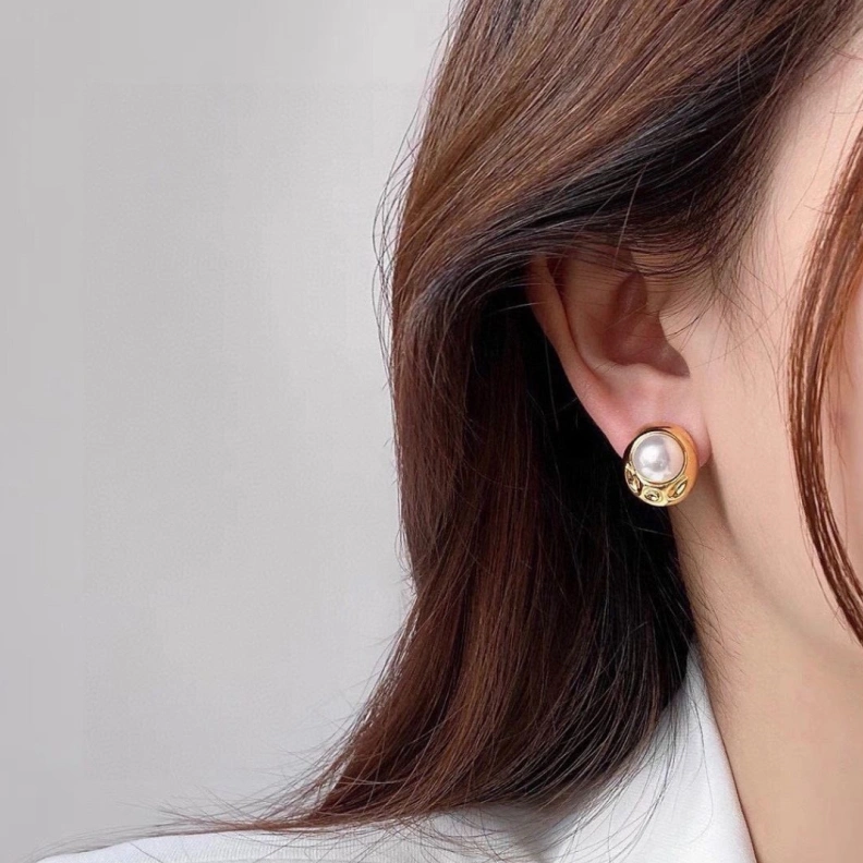 Cxlxne Earrings Sophisticated 283502