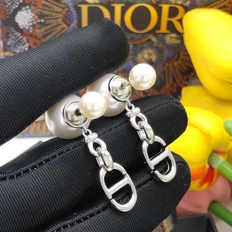 Christian Dxxr Earrings Bold 294531
