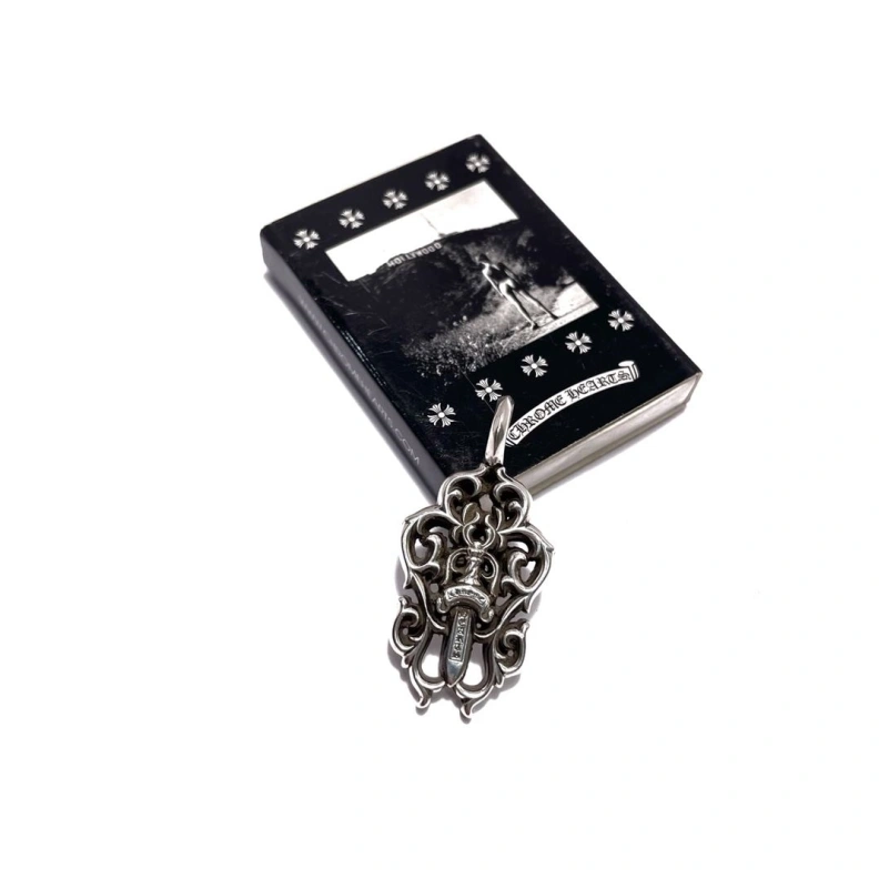Durable Chrxmx Hxxrts Necklaces 297864