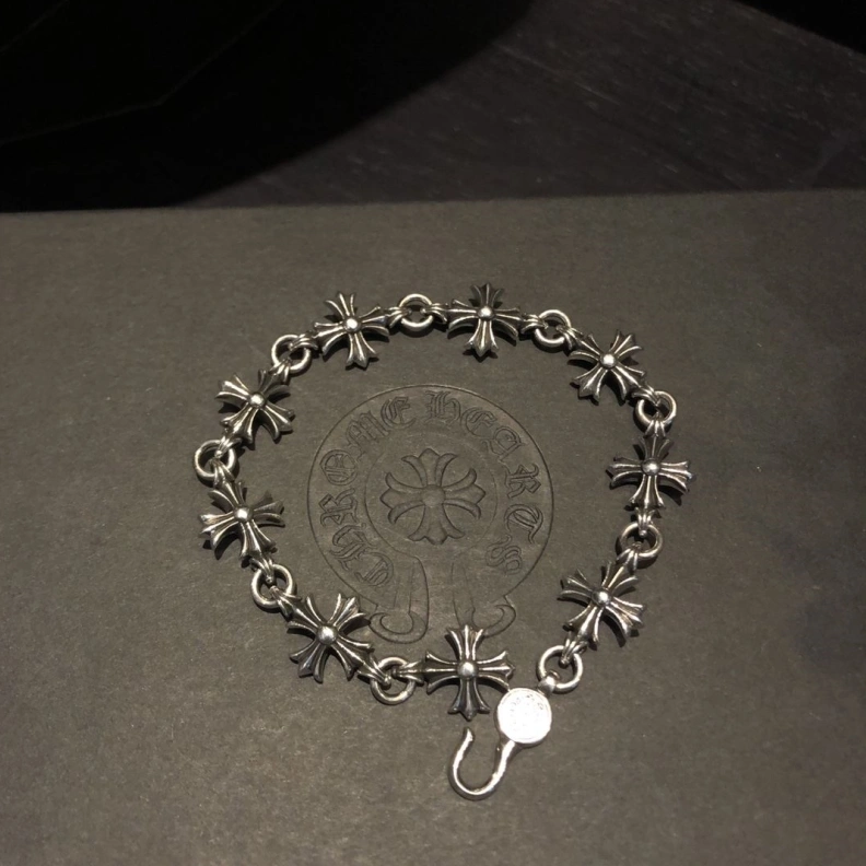 Elegant Chrxmx Hxxrts Bracelets 298257