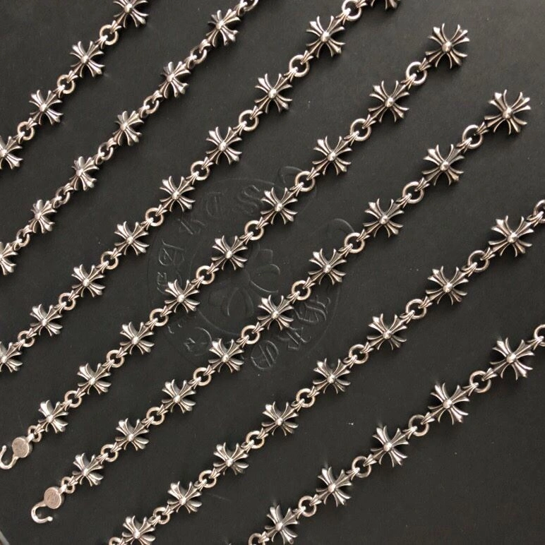 Elegant Chrxmx Hxxrts Bracelets 298257