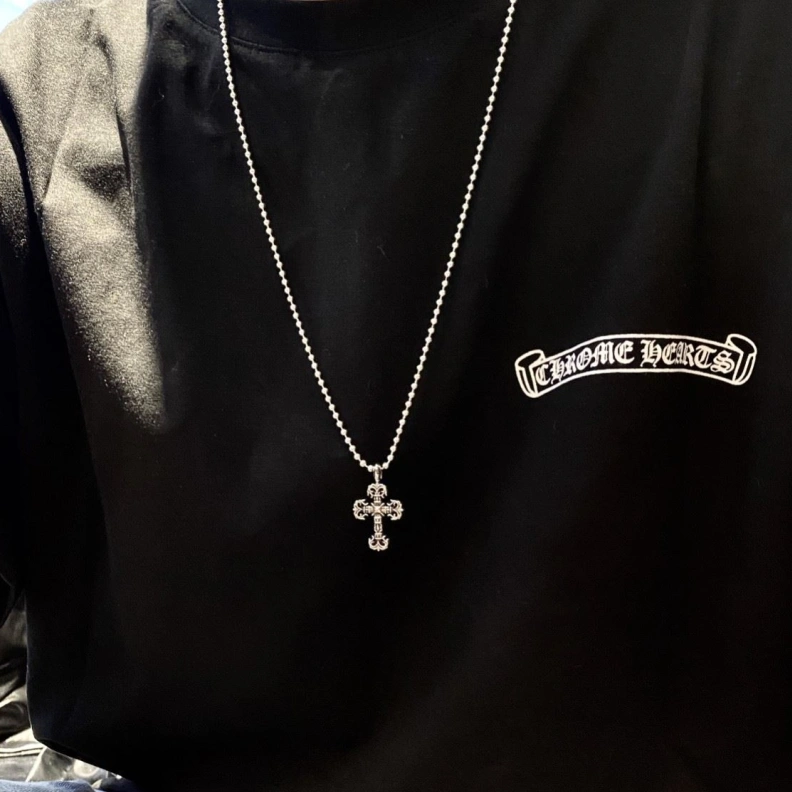 GoAnywhere Chrxmx Hxxrts Necklaces 297859