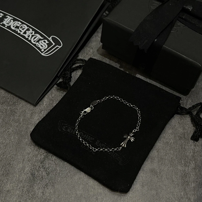 Lightweight Chrxmx Hxxrts Bracelets 298240