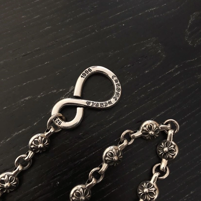 Resilient Chrxmx Hxxrts Necklaces 297872