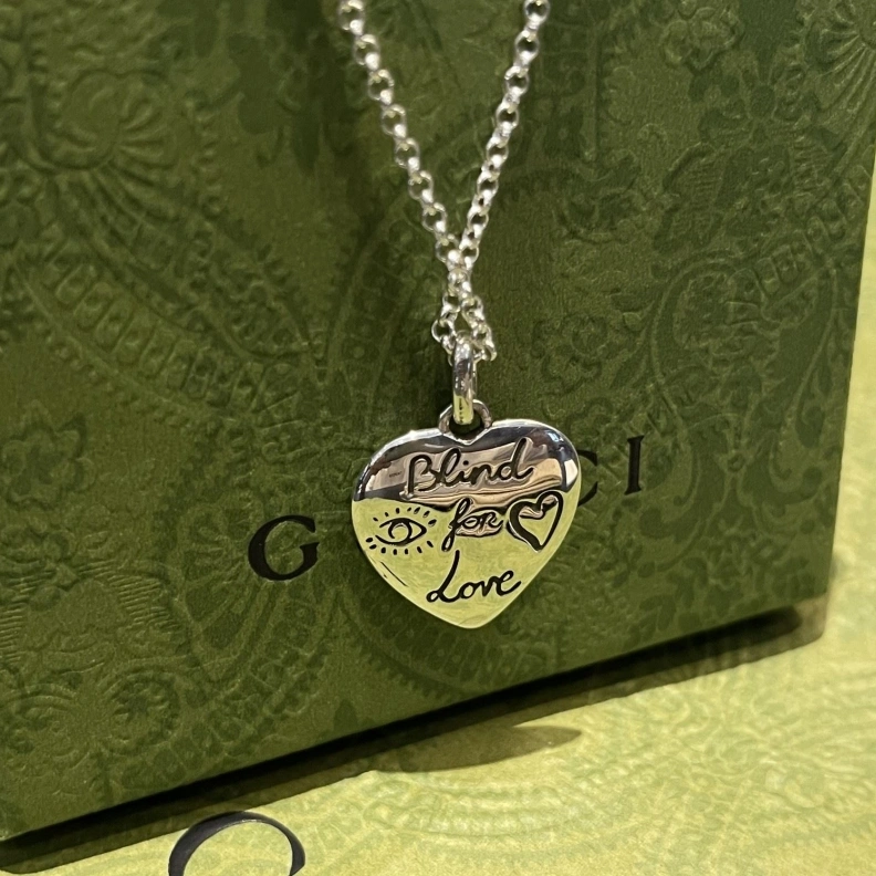 Reliable Gxccx Necklaces 303081