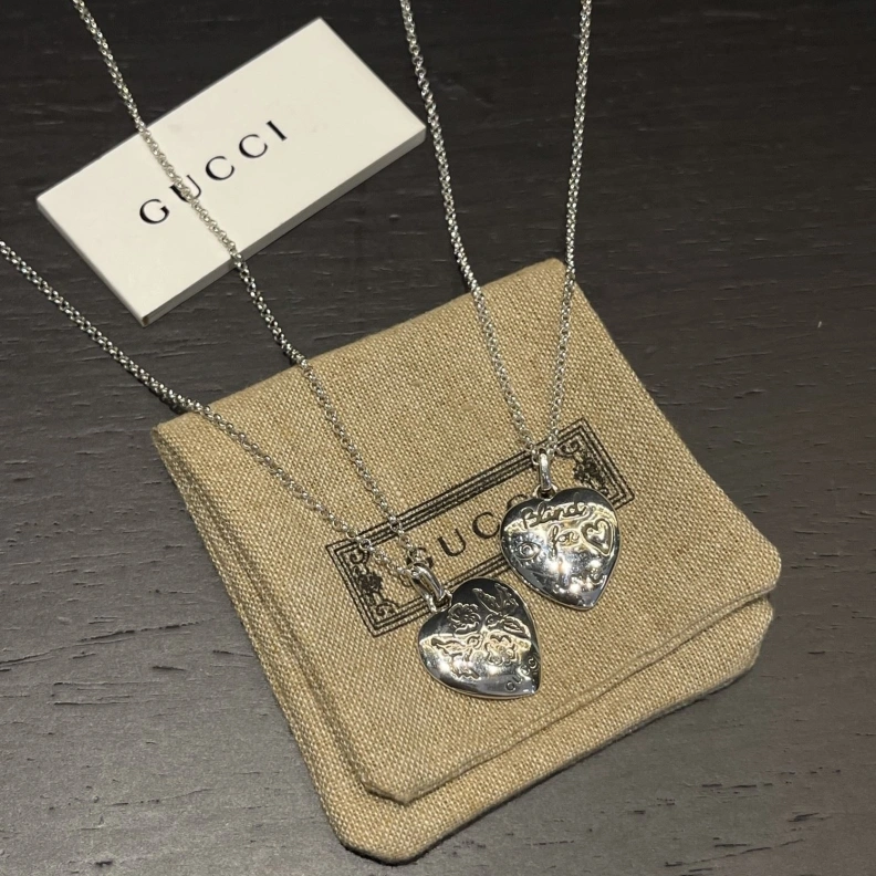 Reliable Gxccx Necklaces 303081