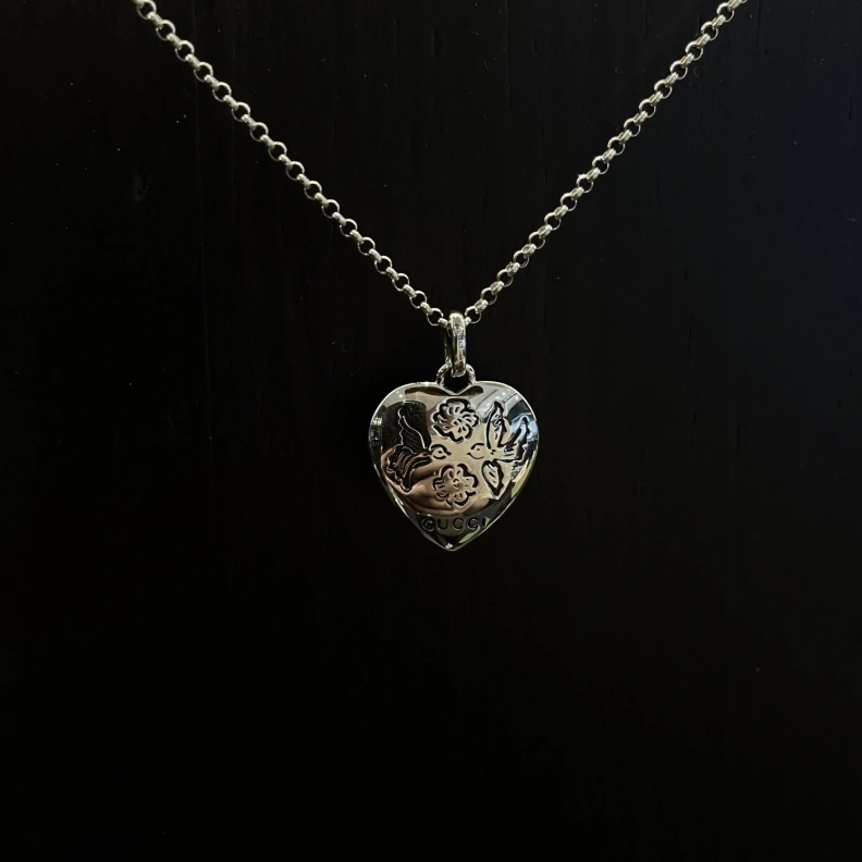 Reliable Gxccx Necklaces 303081