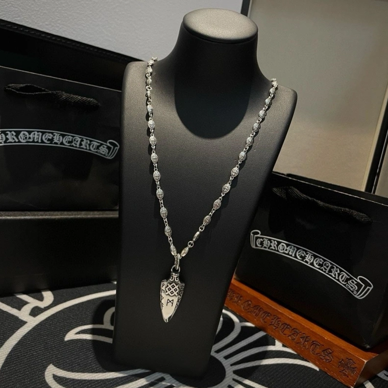 Sophisticated Chrxmx Hxxrts Necklaces 297855