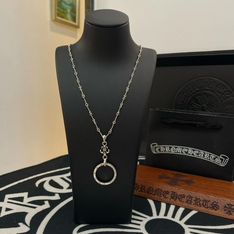 Breathable Chrxmx Hxxrts Necklaces 297858