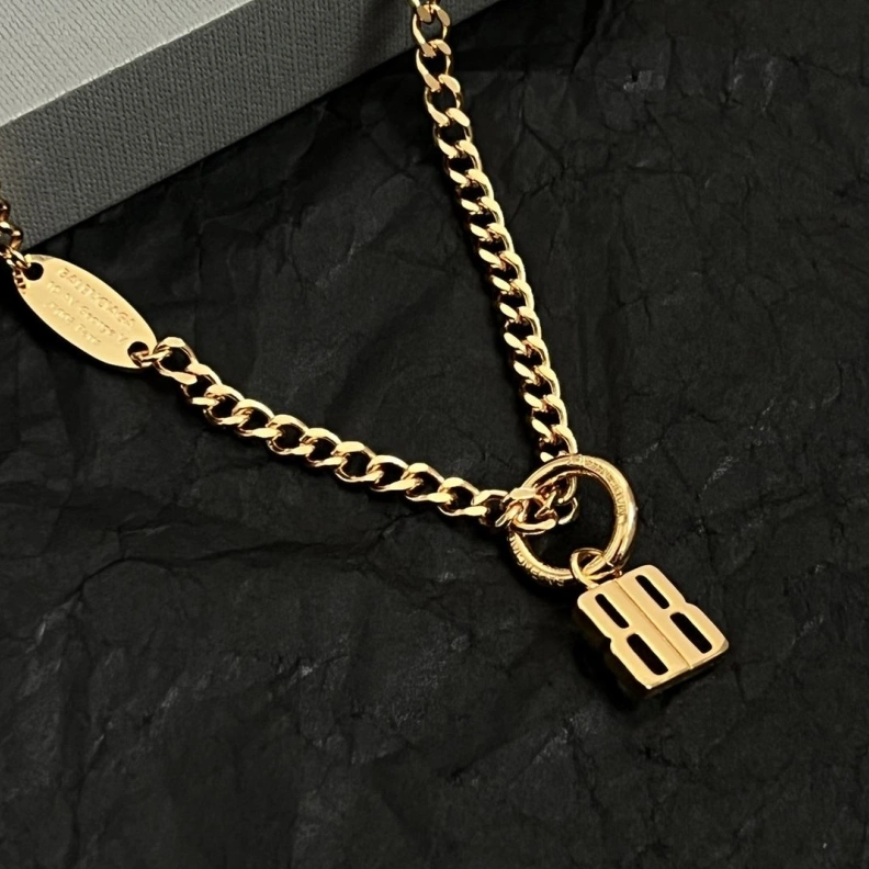 ModernLook Bxlxnciaga Necklaces 282261