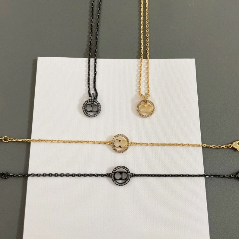 Lightweight LX Necklaces 309328