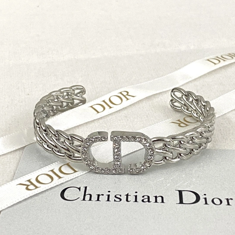 Fashionable Christian Dxxr Bracelets 294623