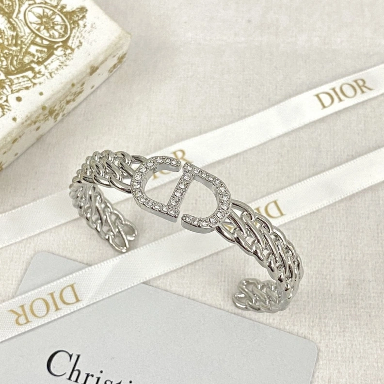Fashionable Christian Dxxr Bracelets 294623