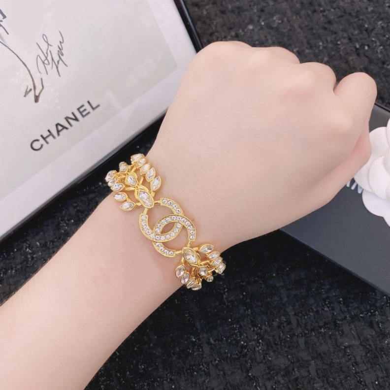 ModernLook Chxnxl Bracelets 287925