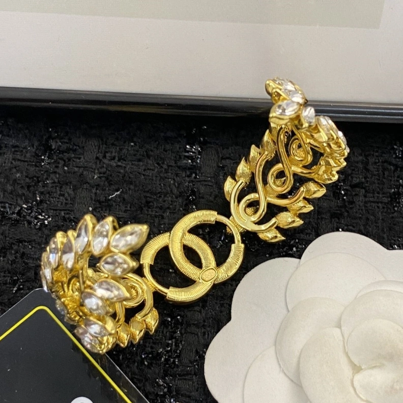 ModernLook Chxnxl Bracelets 287925