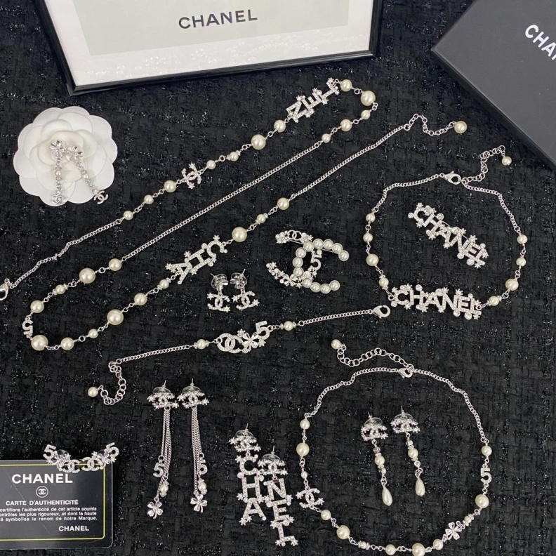Chxnxl Earrings Refined 287448