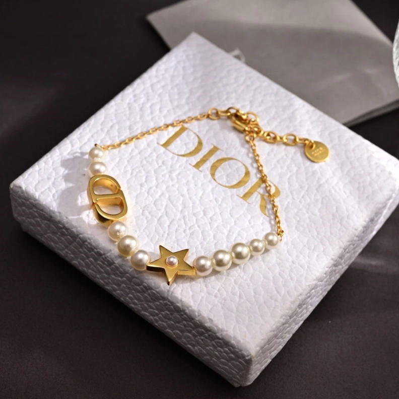 Reliable Christian Dxxr Necklaces 294388