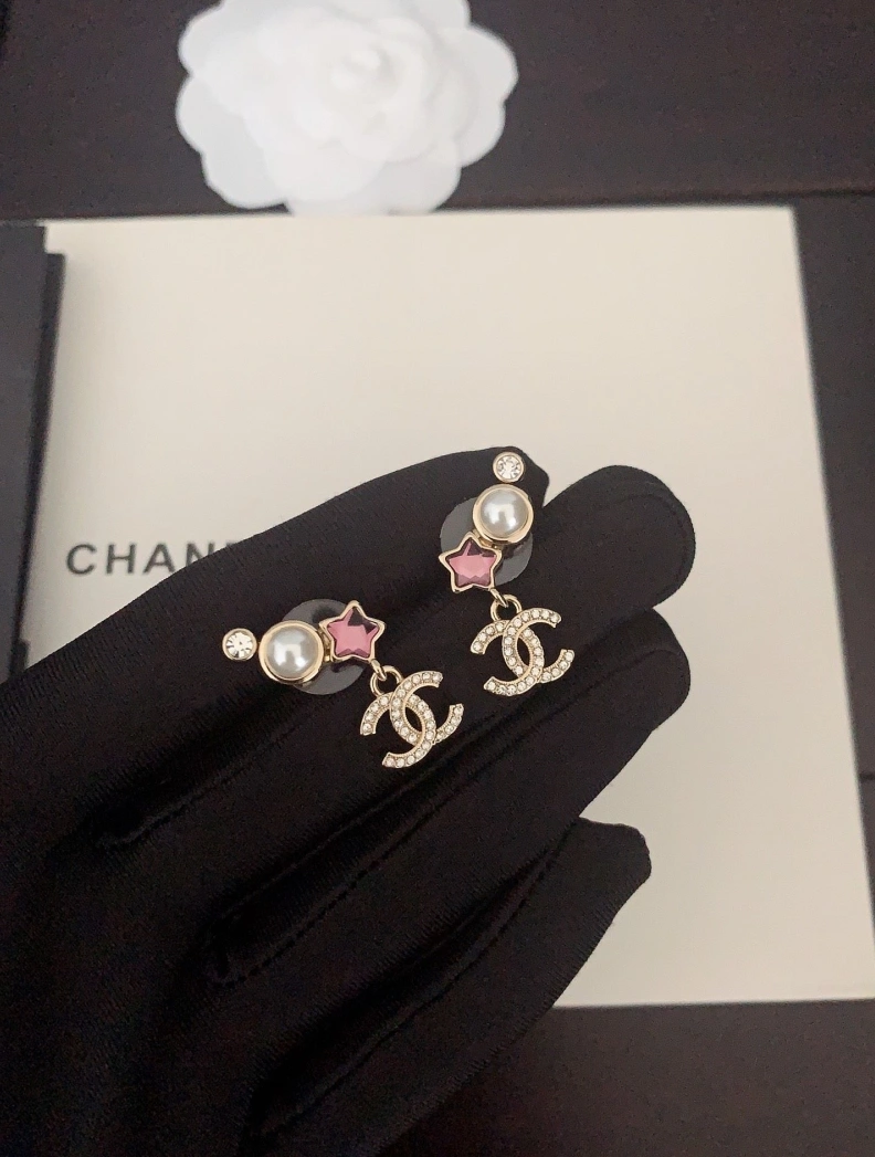 Durable Chxnxl Earrings 287442