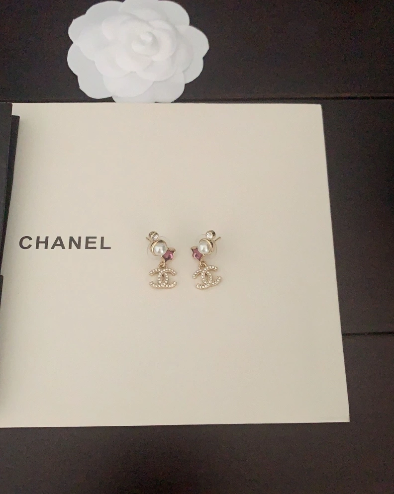 Durable Chxnxl Earrings 287442