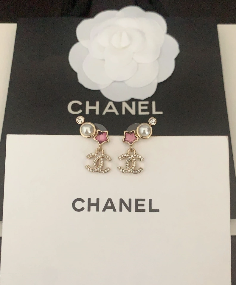Durable Chxnxl Earrings 287442