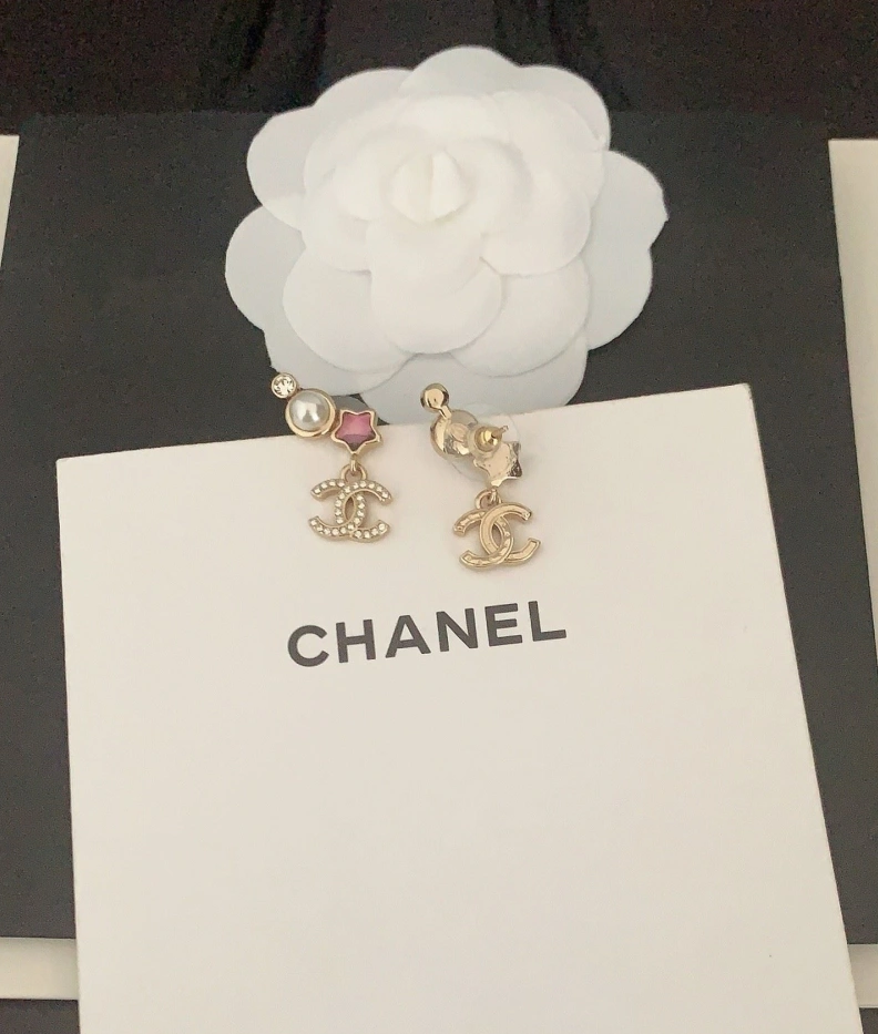 Durable Chxnxl Earrings 287442