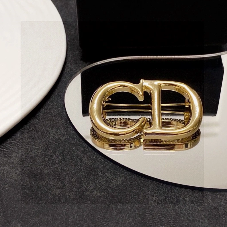 Christian Dxxr Brooches AllSeason 294599